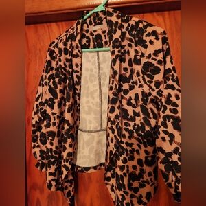 Womens- Like New Leopard Print Blazer